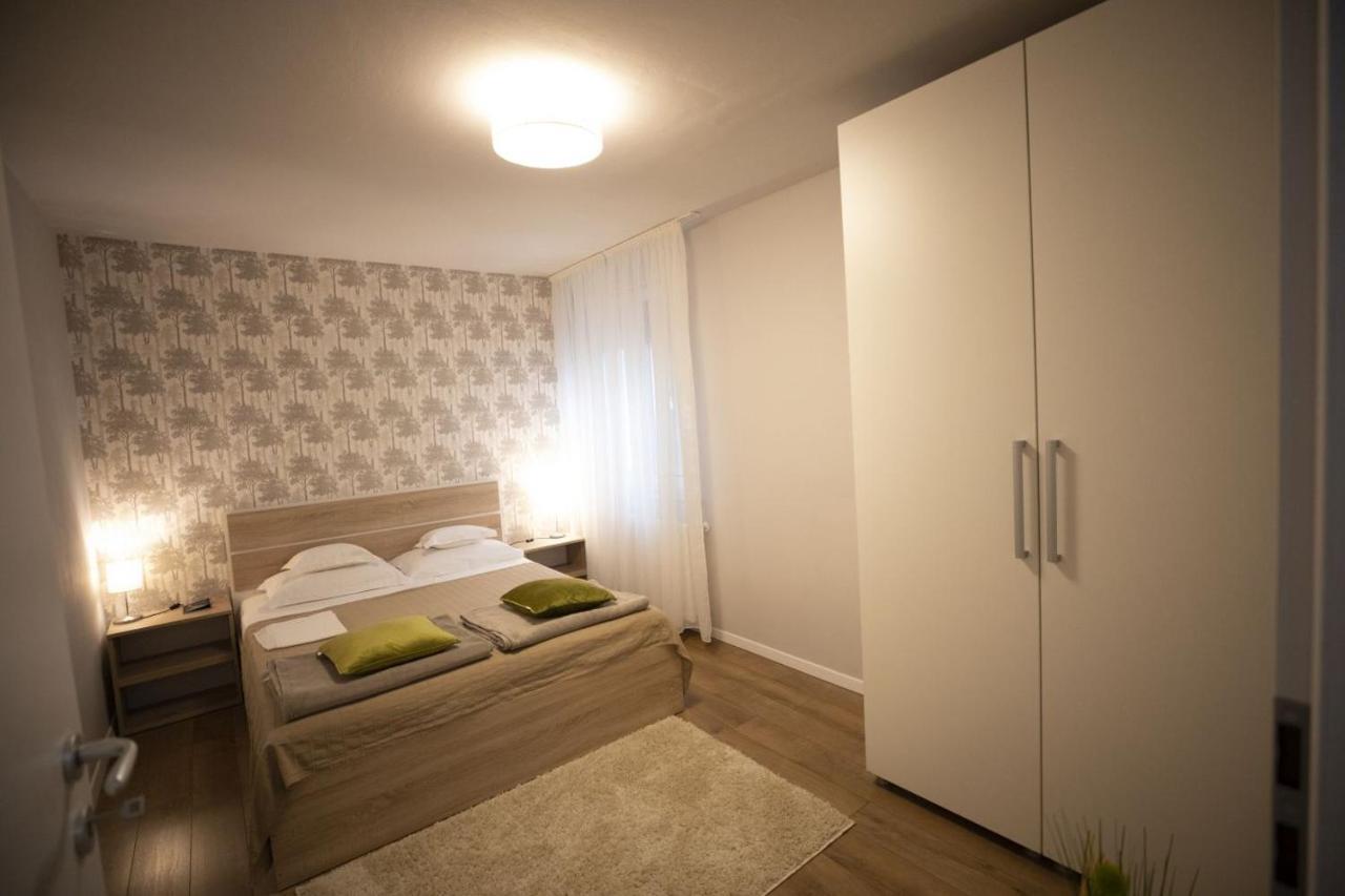 Smp Apartment 3 Timişoara Exterior foto